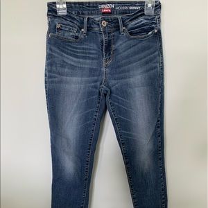 Denizen Modern Skinny Jeans